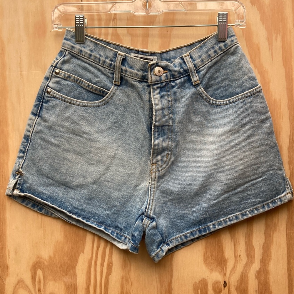 Vintage Xhilaration Junior's Light Blue Jeans Shorts, Size 7